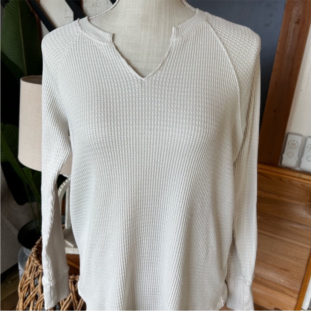 Women's American Eagle  Cream Sweater size S
